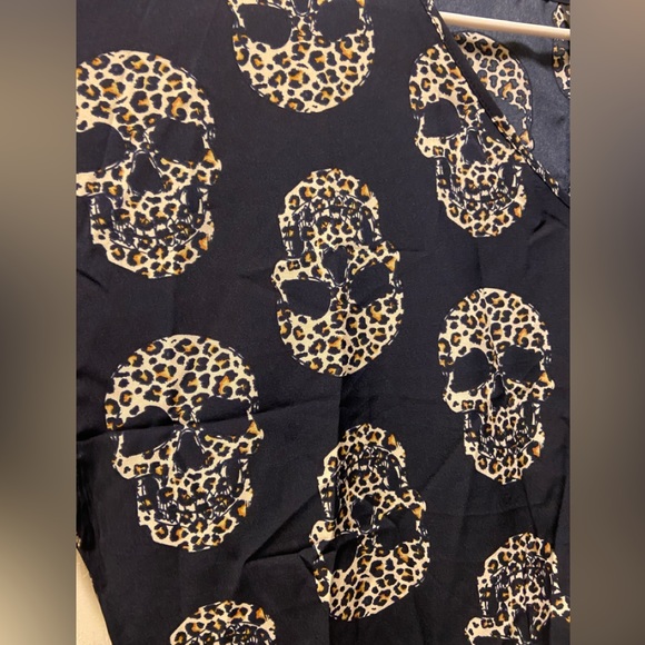 tunic - Picture 2 of 3